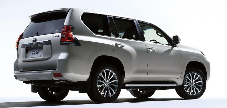  Toyota Land Cruiser Prado (150) 2017 года  (JP) (фото 12 из 17)